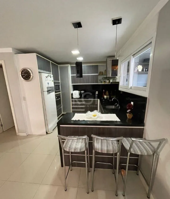 Imagem Casa Condominio para Venda - 144m², 3 dormitórios, sendo 3 suites, 4 vagas