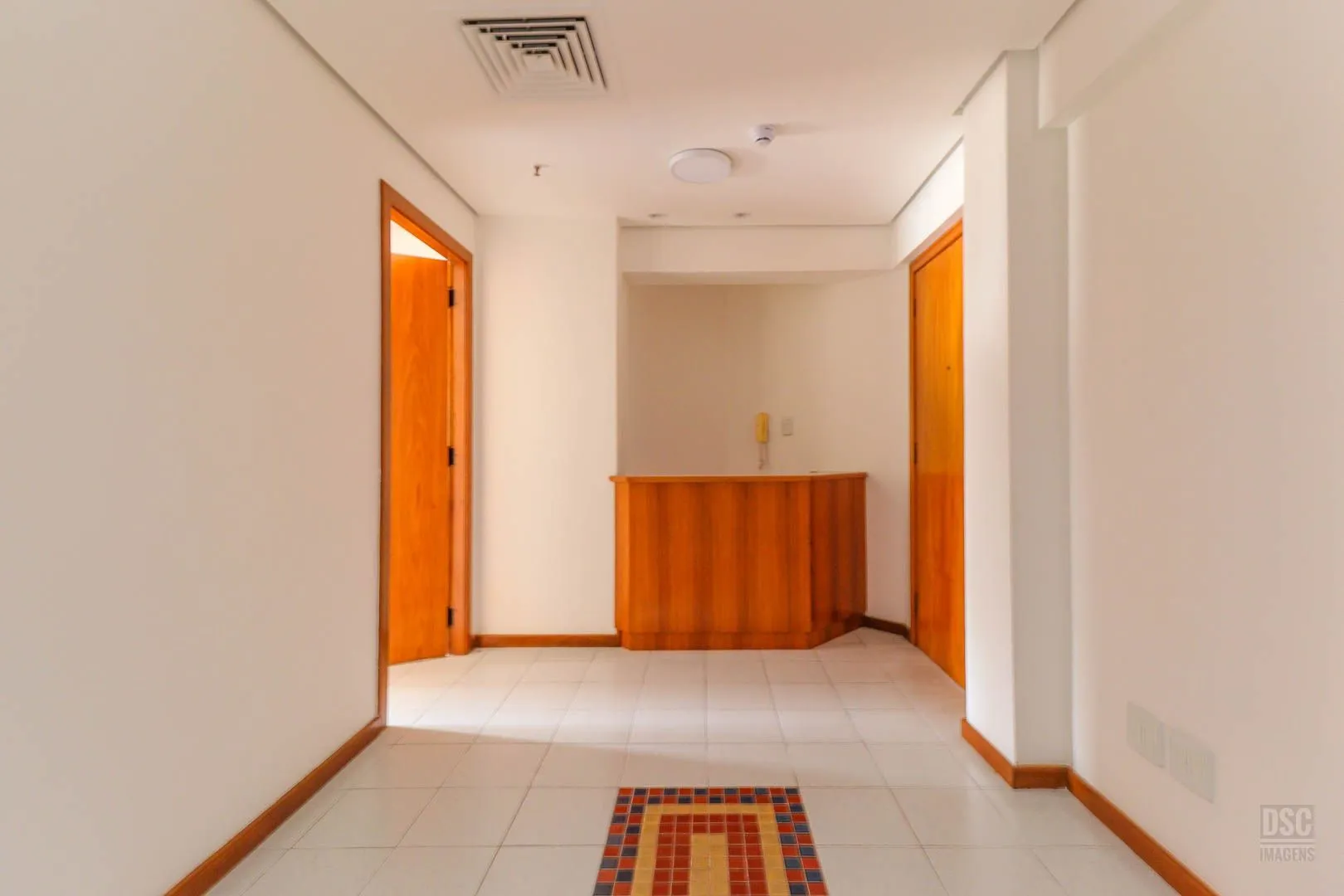 Imagem Sala comercial em um ponto excelente da Rua Padre Chagas.