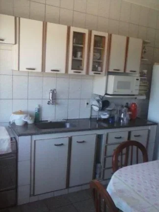 Imagem Excelente casa no melhor ponto do bairro.