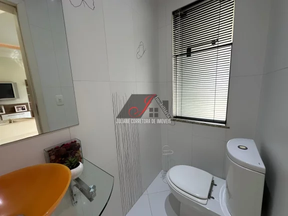 Imagem Casa Alto Padrão à venda, bairro Pinheirinho em Curitiba.