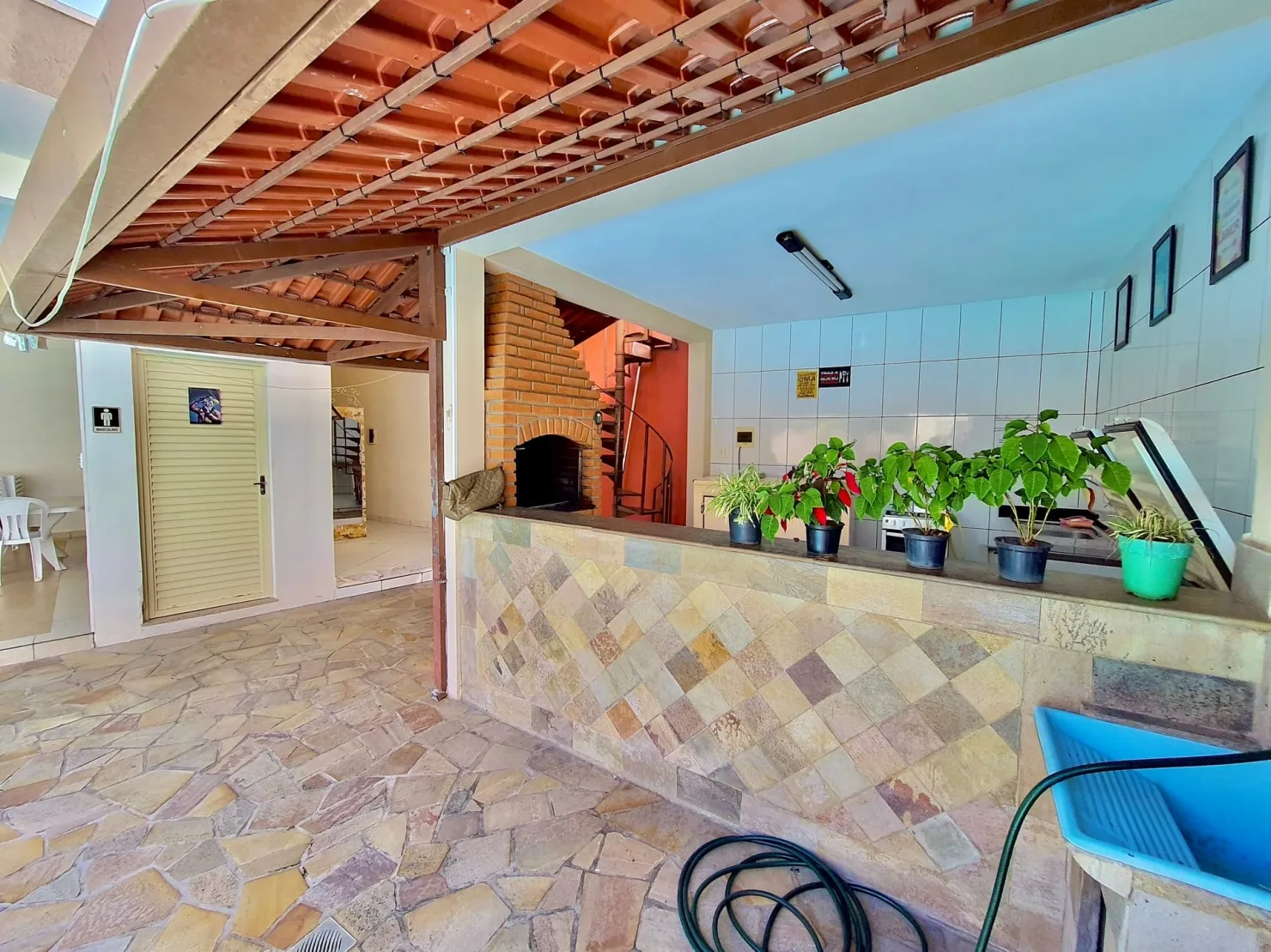 Imagem Casa à venda 1 Quarto, Vila São José, Taubaté - SP