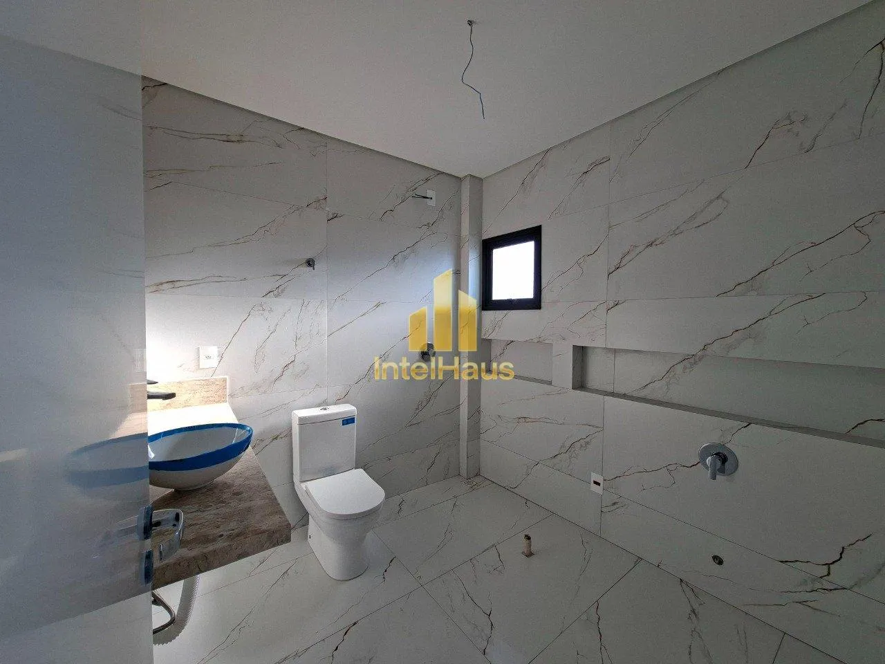 Imagem Cobertura duplex pronta para morar no Residencial Boa Vista XII, em localização privilegiada no ce...