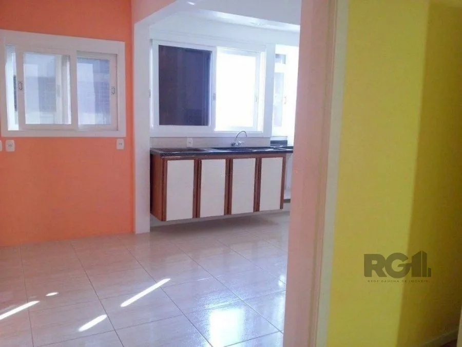 Imagem Apartamento 102m² - 3 dormitórios, 2 banheiros no bairro Rio Branco