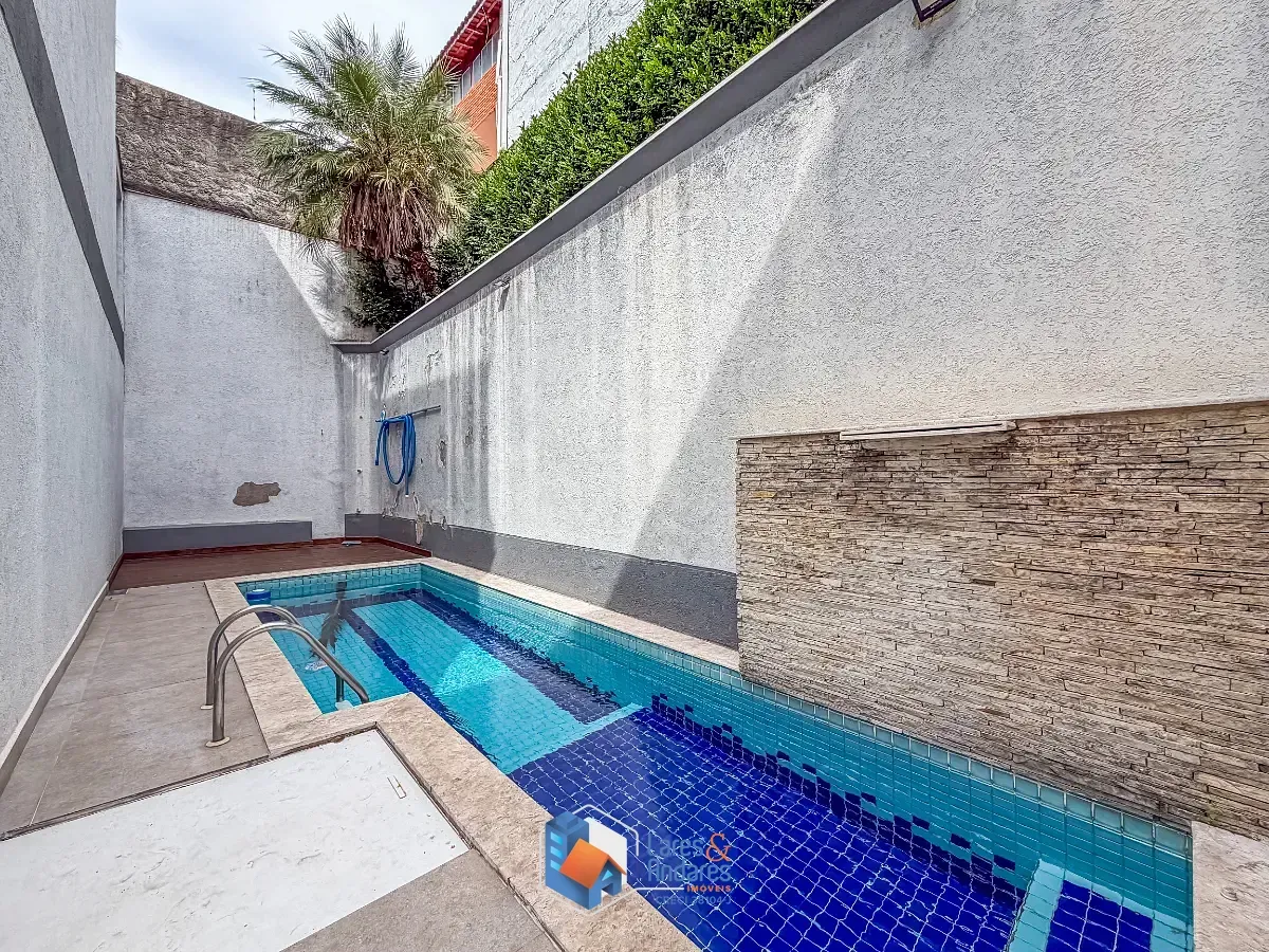 Imagem Casa em condomínio para venda em Chora Menino com 3 quartos, sendo 1 suíte, 172m²