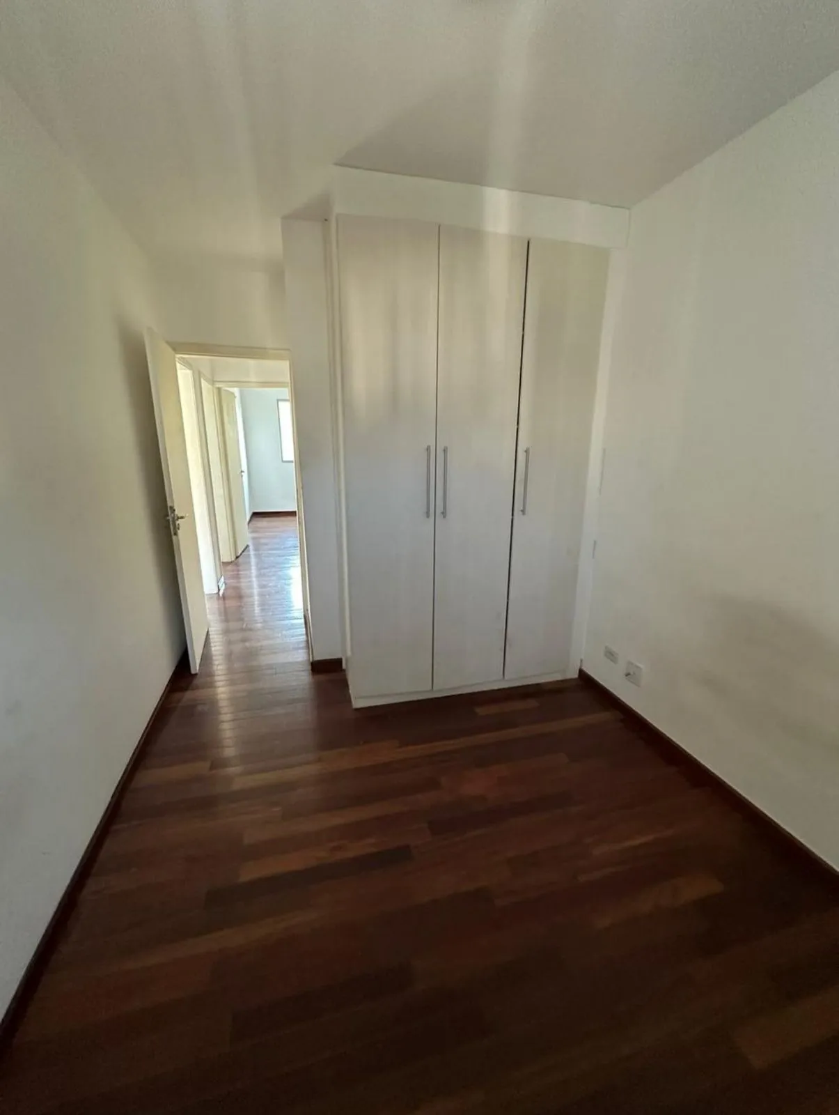 Imagem Sobrado no Condomínio Village Salermo, na região do Campolim