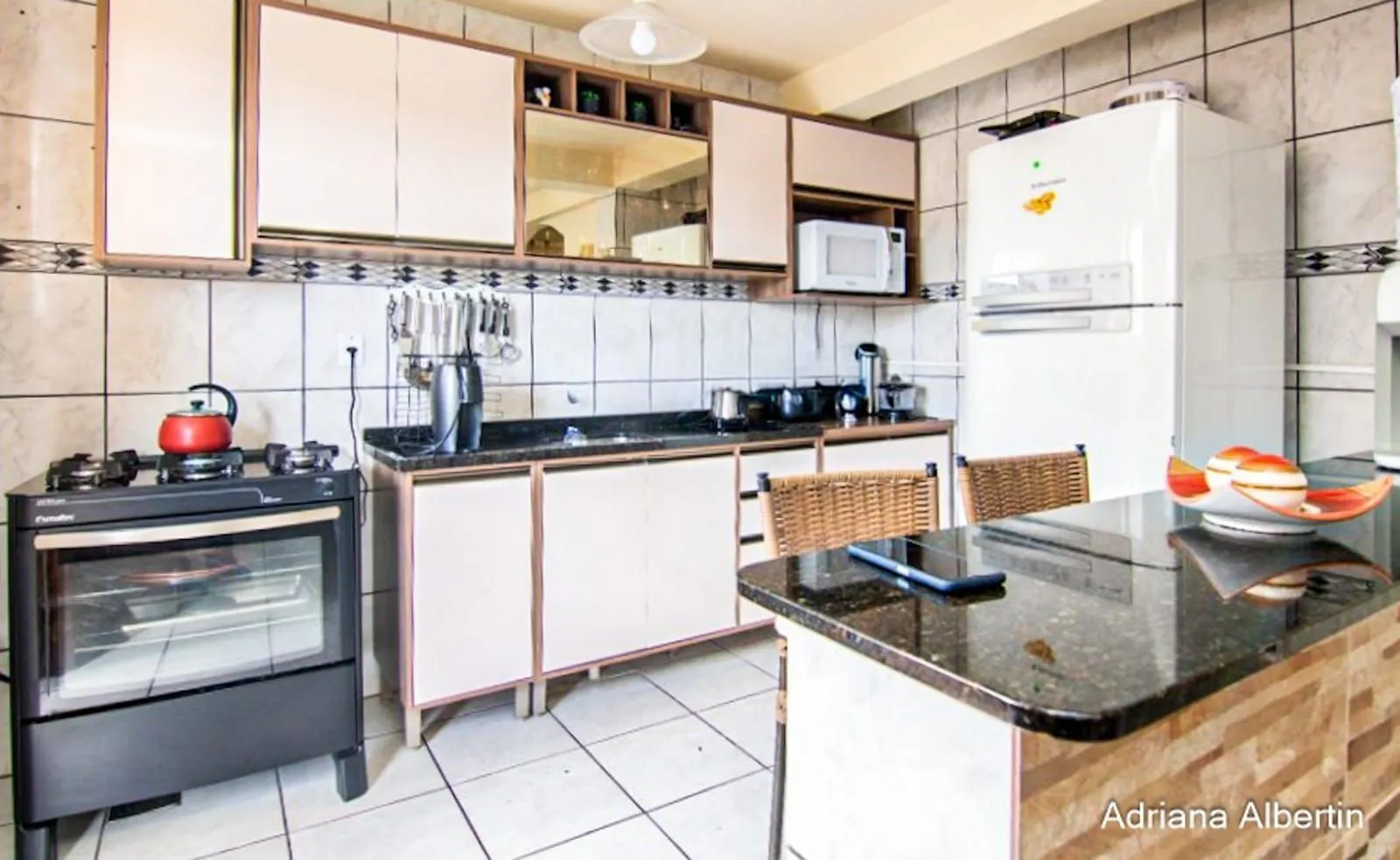 Imagem **Maravilhosa Casa Residencial no Partenon, Porto Alegre, Rio Grande do Sul!**