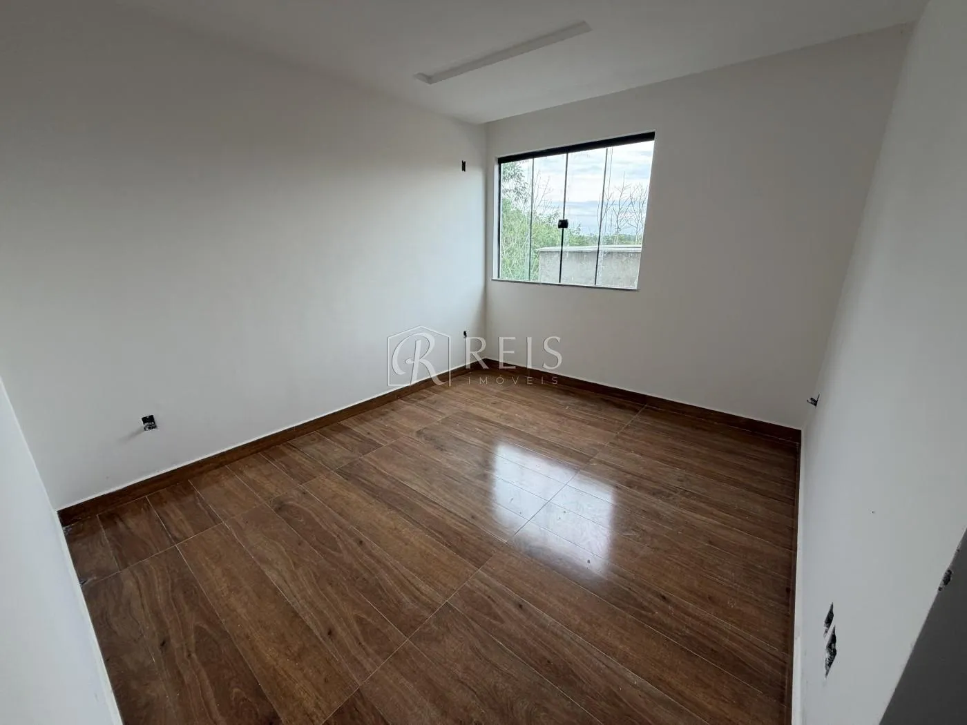 Imagem Casa para Venda em Rio das Ostras, Chácara Mariléa, 3 dormitórios, 2 suítes, 3 banheiros, 1 vaga