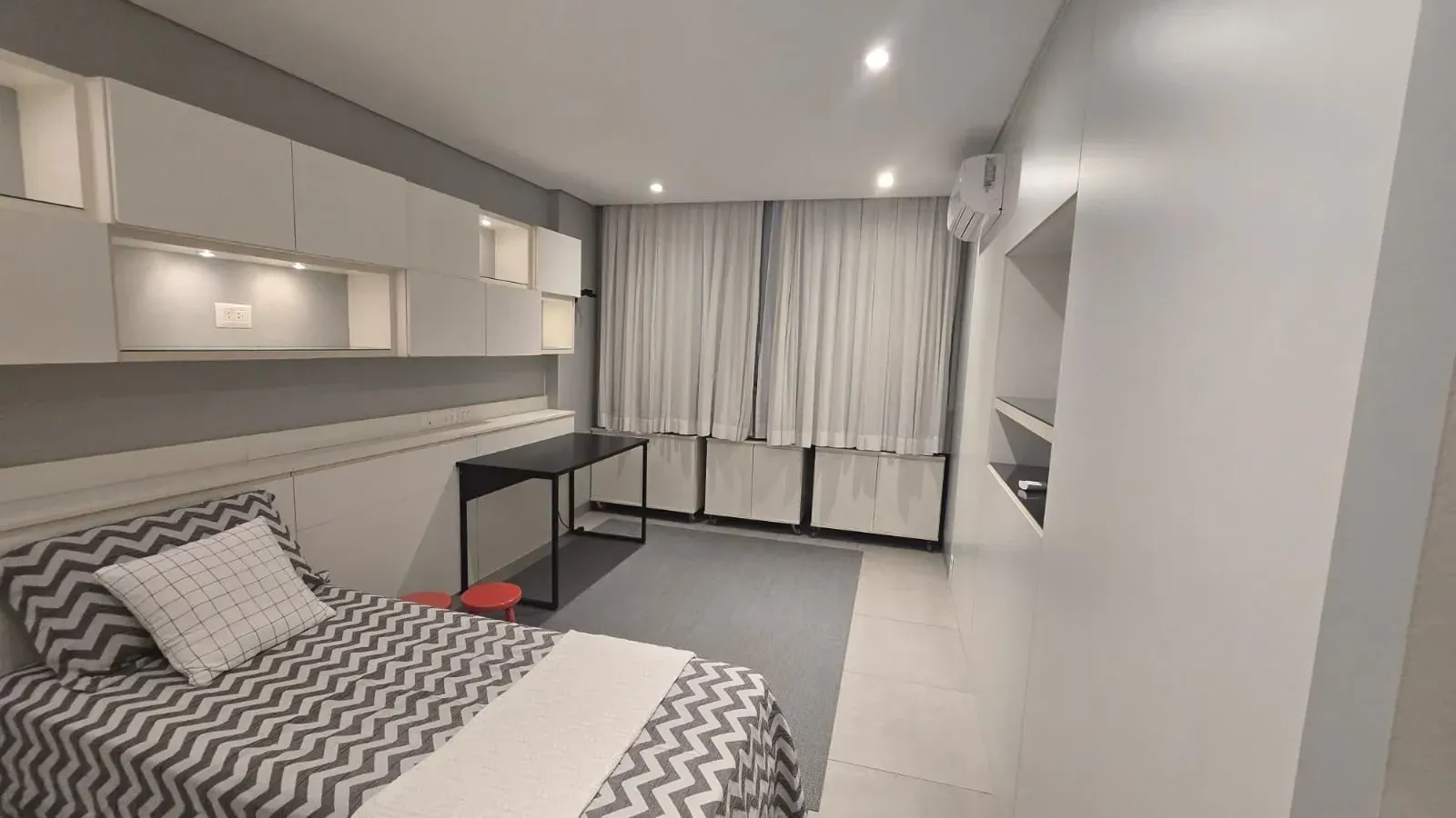 Imagem Apartamento com 3 Quartos para Alugar, 131 m² em Jardim Europa - São Paulo