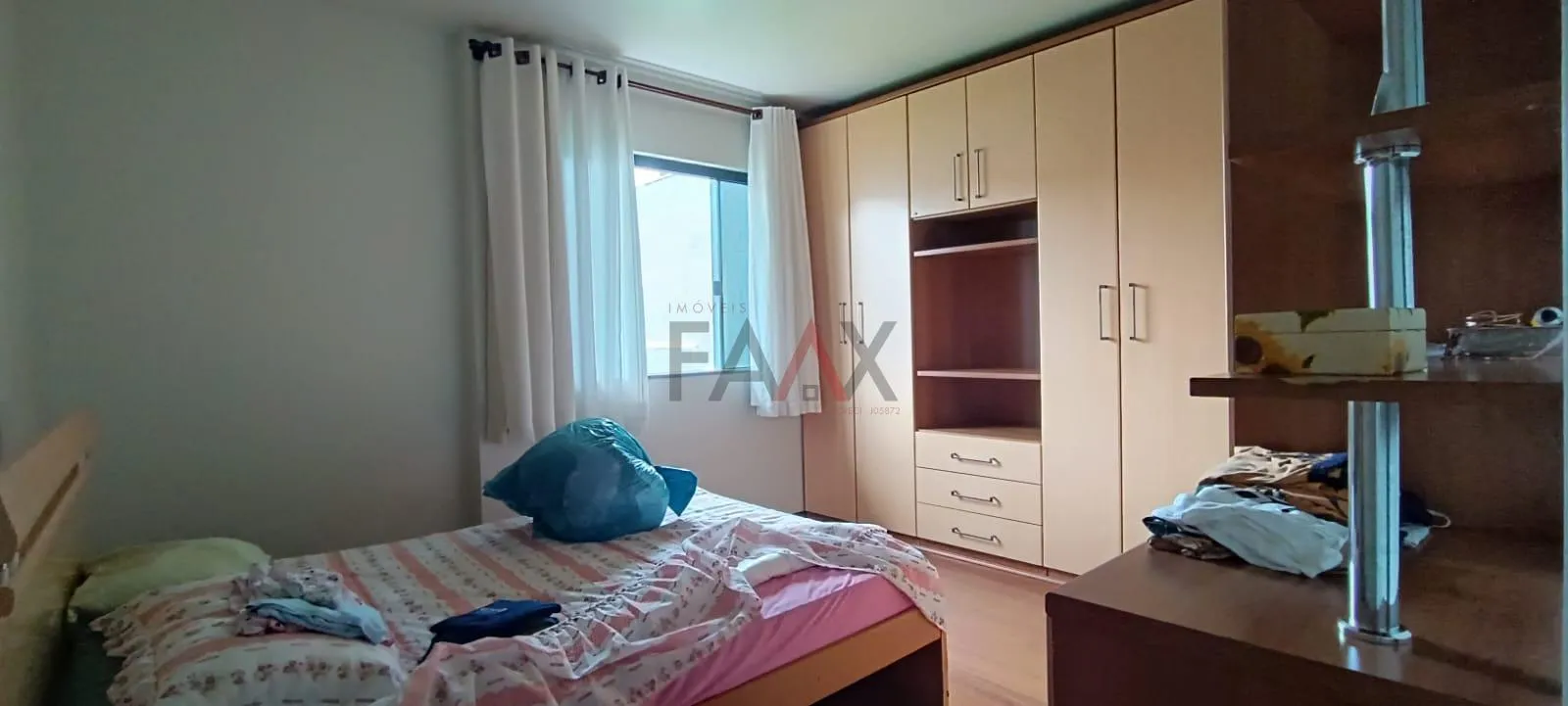 Imagem Casa com 3 dormitórios à venda, SANTA CRUZ, GUARAPUAVA - PR