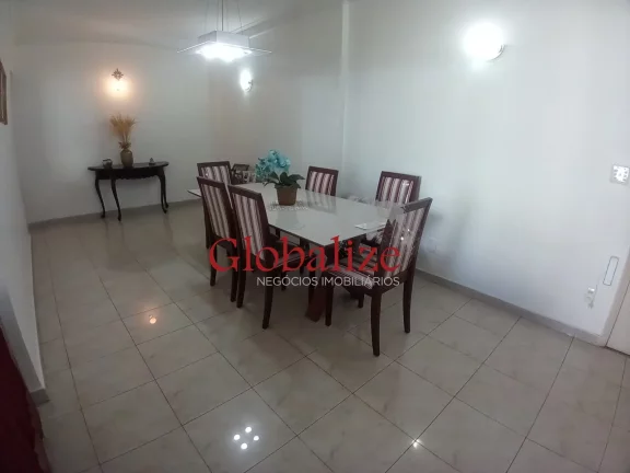 Imagem Apartamento a venda com 3 quartos, dependência, vista lateral para o mar no bairro Pompéia em Santos por R$850.000,00