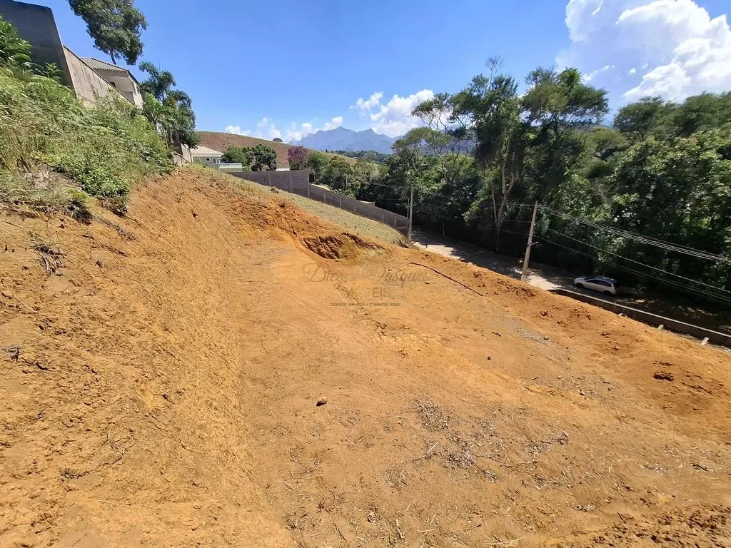 Imagem Terreno em Condomínio para Venda em Teresópolis / RJ no bairro Prata