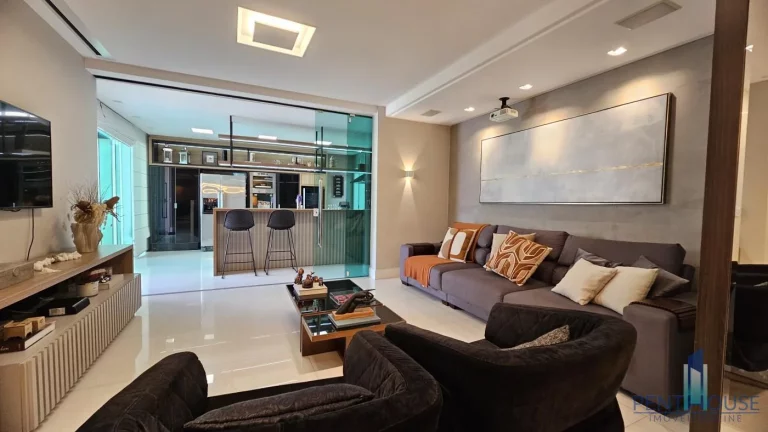 Imagem Apartamento com Terraço para Venda em Balneário Camboriú, CENTRO, 3 dormitórios, 1 suíte, 2 banheiros, 3 vagas