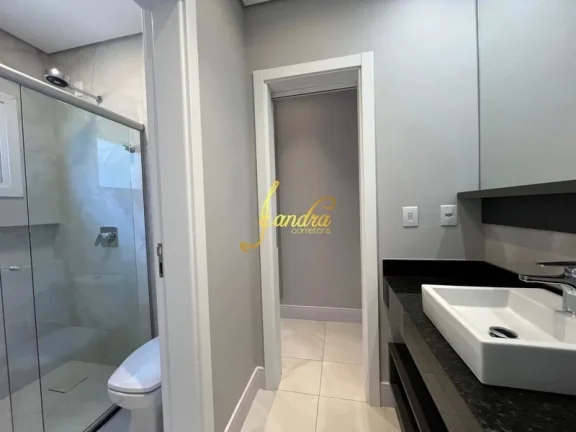 Imagem Casa térrea com 03 suítes, 150m² de área construída