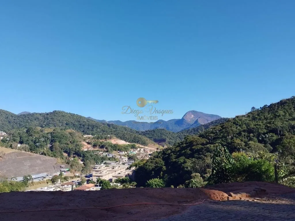 Imagem Terreno em Condomínio para Venda em Teresópolis / RJ no bairro Prata