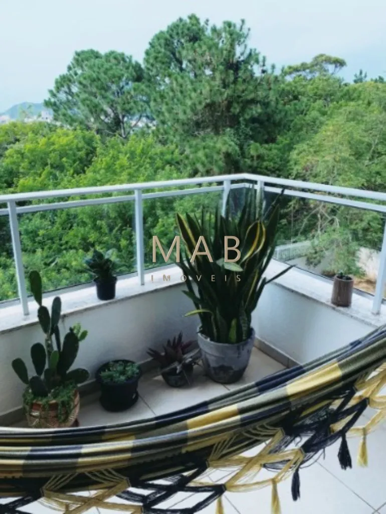 Imagem Apartamento à venda em Florianópolis-SC, Ingleses do Rio Vermelho: 02 Dormitórios sendo 01 suíte, sala de estar/jantar, 110m² de área priv, 1 vaga.