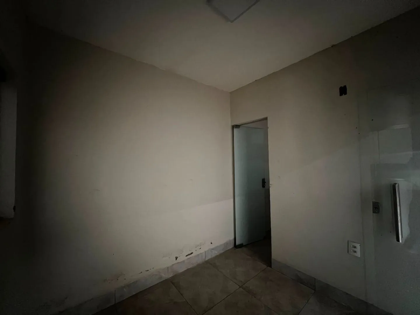 Imagem Galpão para alugar, 300 m² por R$ 4.500,00/mês - Planalto - Patos de Minas/MG