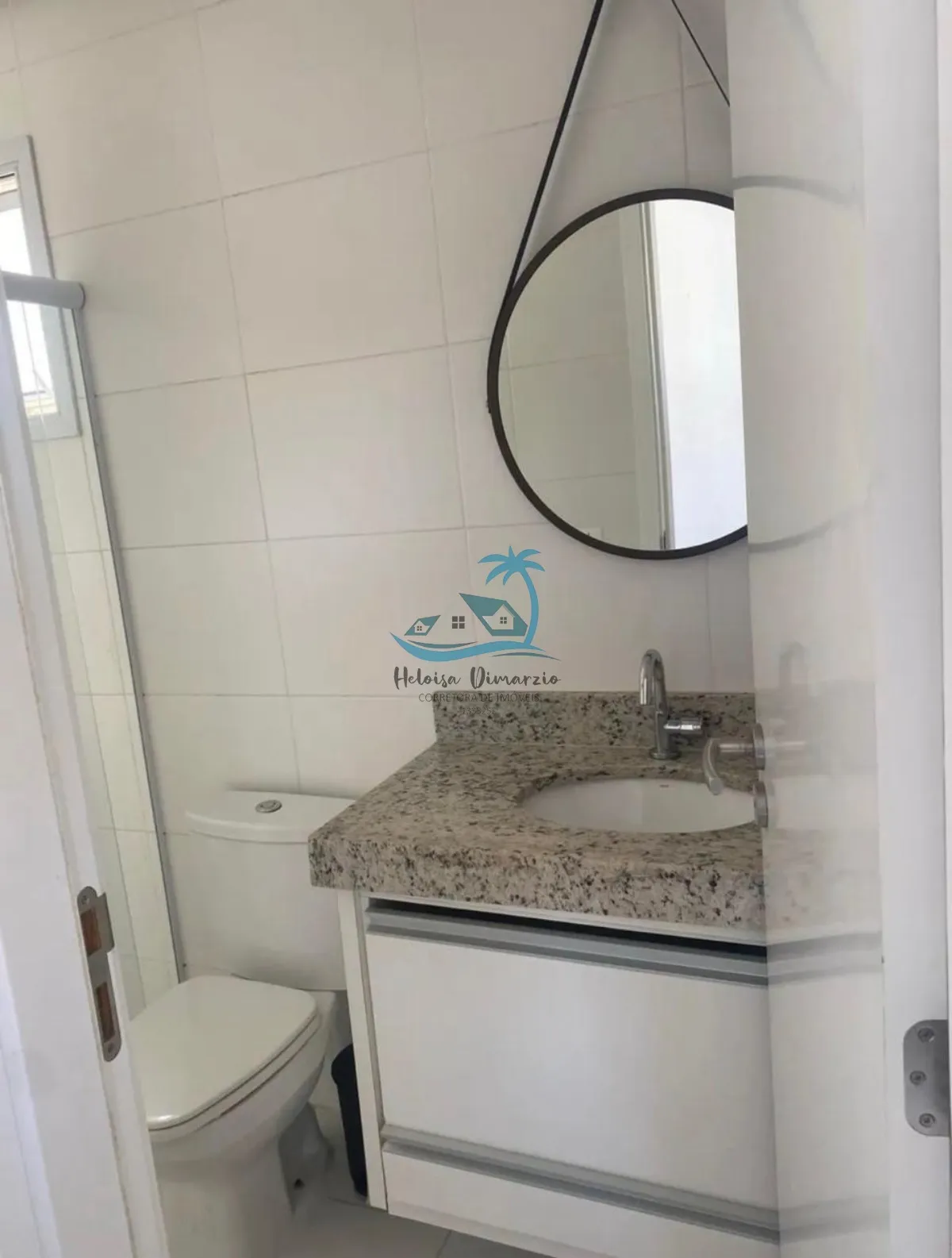 Imagem Apartamento mobiliado a venda na Praia Grande em Ubatuba.