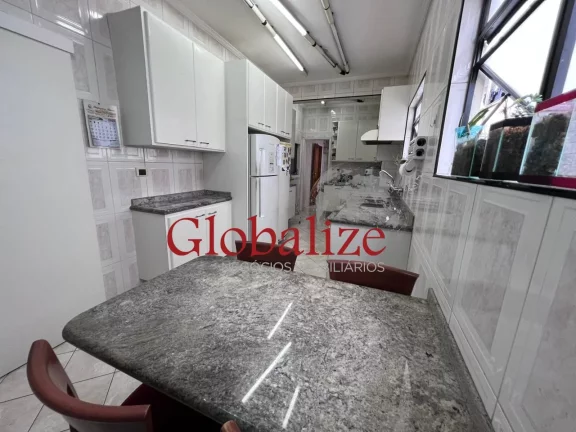 Imagem Sobrado maravilhoso com piscina 4 suítes no bairro do Embaré em Santos por r$ 2.500.000,00