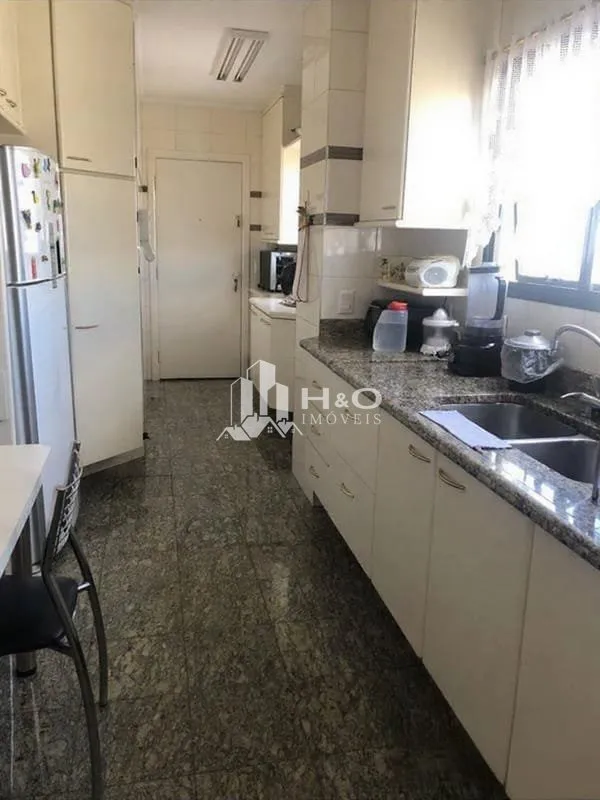 Imagem Apartamento de Alto Padrão no Tatuapé • 135 m² • 3 Dormitórios • 2 Vagas