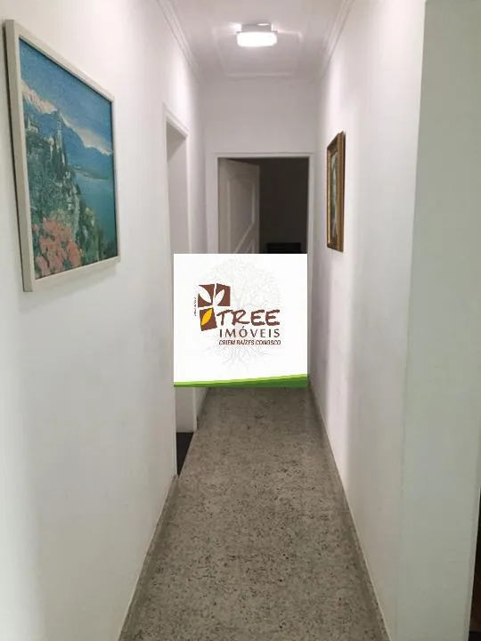 Imagem VENDA DE CASA TÉRREA NO CONDOMÍNIO MONTEREY VILLE, EM MOGI DAS CRUZES, 700m² com 4 quartos, 2 suítes, piscina, churrasqueira e 4 vagas. CONSULTE-NOS.