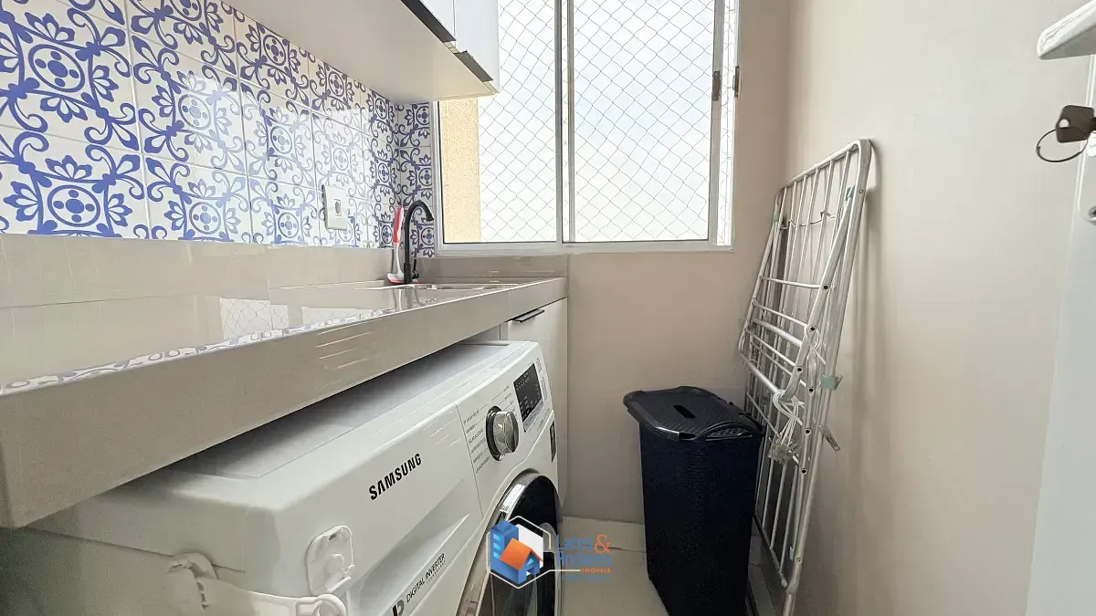 Imagem Sobrado para venda em Jardim Regina com 2 quartos, sendo 2 suítes, 114m²