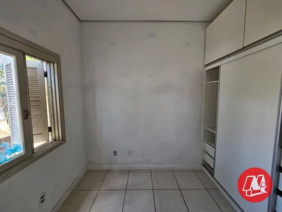 Imagem Sobrado com 3 dormitórios à venda, 100 m² por R$ 300.000,00 - Santa Tereza - Porto Alegre/RS
