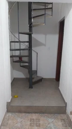 Imagem CASA PARA RENDA, CIDADE SÃO JORGE, SANTO ANDRÉ