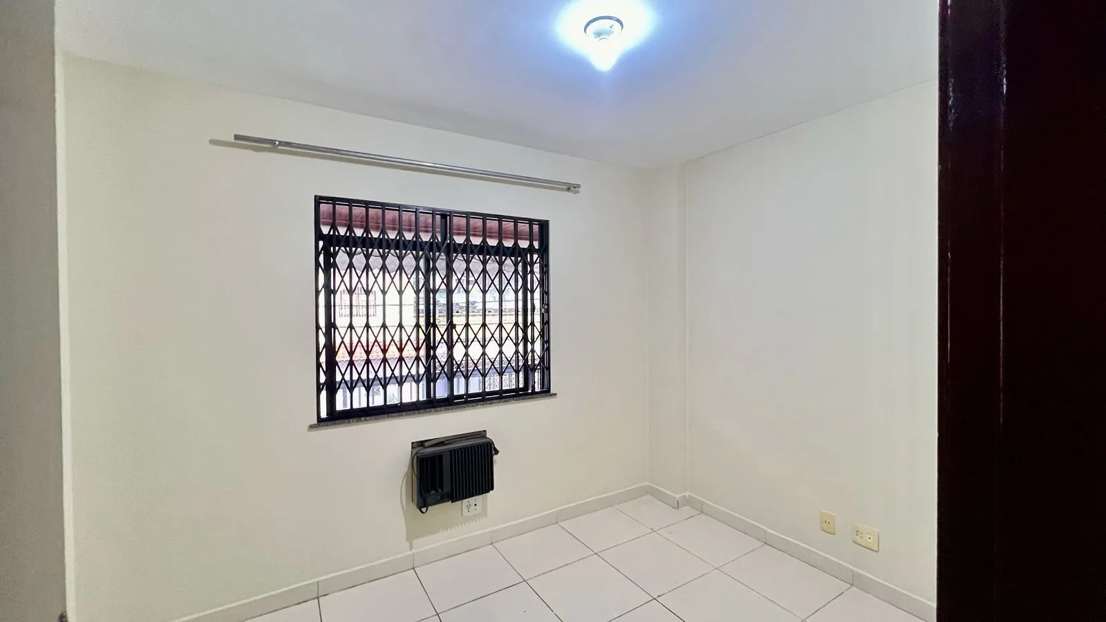 Imagem Apartamento à venda no bairro Brás de Pina em Rio de Janeiro/RJ