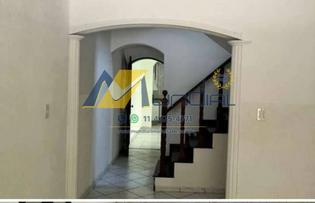 Imagem Alugo Sobrado no Bairro Jardim Las Vegas - Santo André