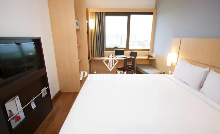 Foto do imóvel Flat disponível para venda no Best Western Salvador Aeroporto Hangar, com 18m², 1 dormitório e 1 vaga em Avenida Luís Viana Filho