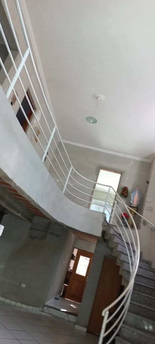 Imagem Casa à venda 5 Quartos, 2 Suites, 2 Vagas, 429M², Jardim Rosely, Pindamonhangaba - SP