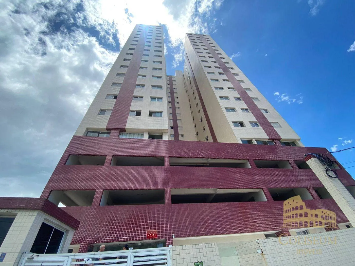 Foto do imóvel Apartamento com 1 dormitório à venda, 45 m² por R$ 179.900,00 - Tupi - Praia Grande/SP