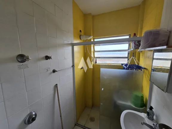 Imagem Apartamento Mobiliado na Quadra da Praia – 1 dormitório, Embaré - Conforto e Praticidade!