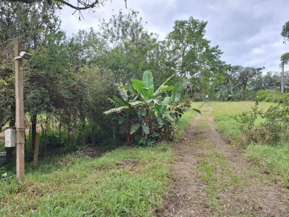 Imagem PRÓXIMO VILA VENTURA, 1.2 Hectares, junto ao asfalto, casa simples, Viamão.