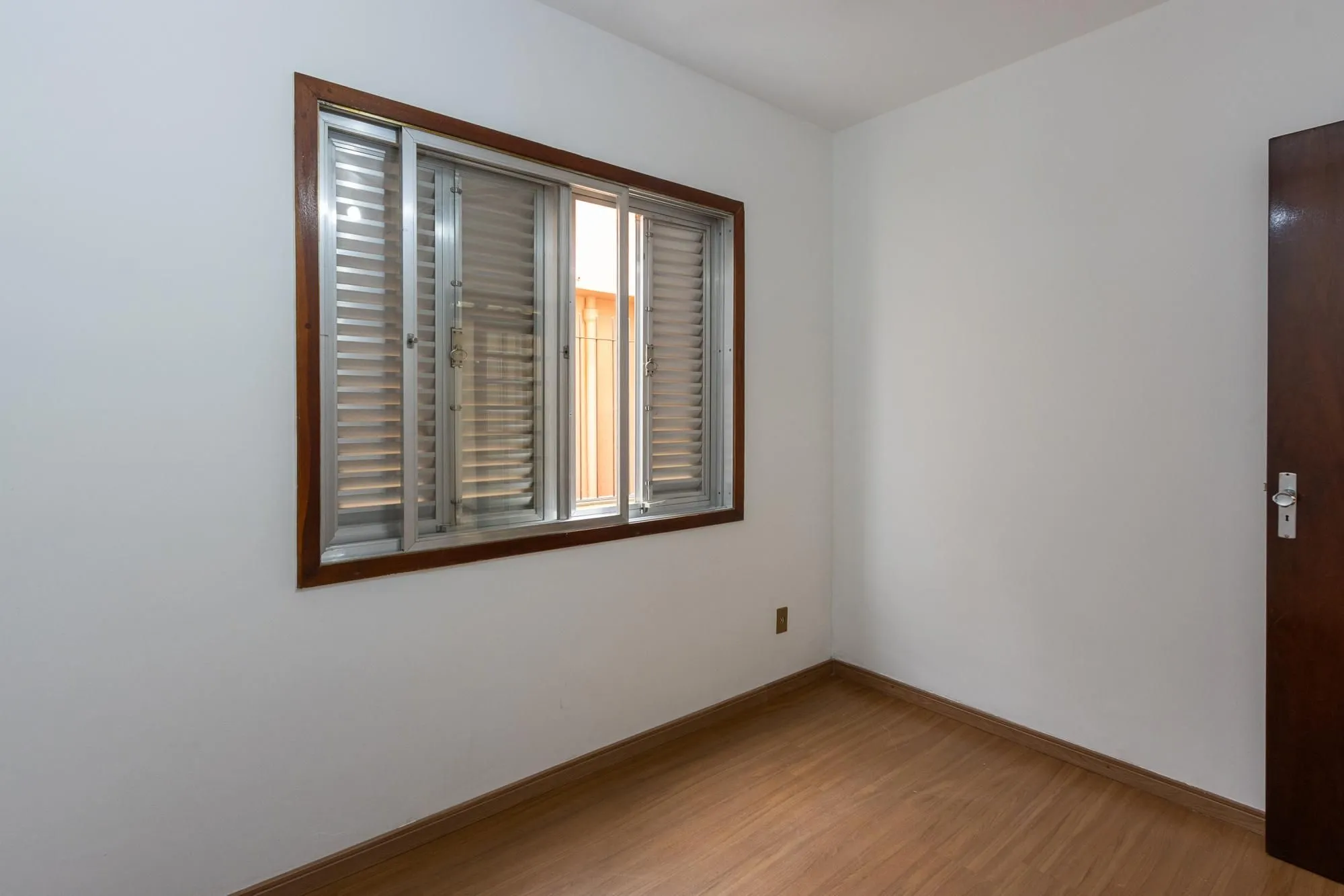 Imagem CASA RESIDENCIAL 04 DORMITÓRIOS | CAVALHADA
