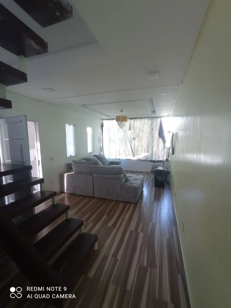 Imagem Sobrado com 3 dormitórios à venda, 350 m² por R$ 779.000,00 - Jardim Adriana - Guarulhos/SP