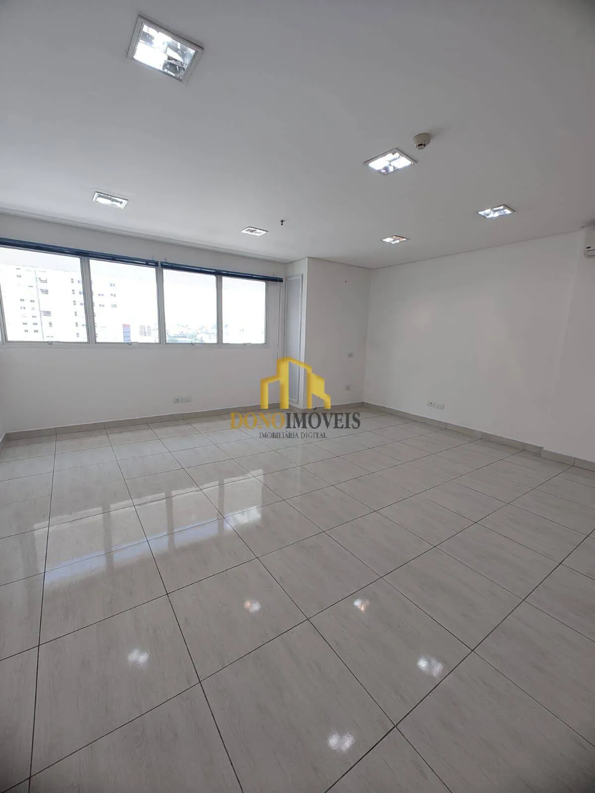 Imagem Sala comercial no domo business | 39m² | pronta para uso| 1 vaga