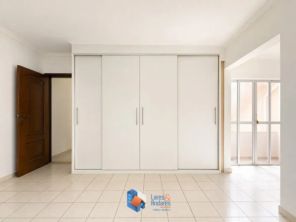 Imagem Casa para venda em Vila Miriam com 5 quartos, sendo 1 suíte, 126m²