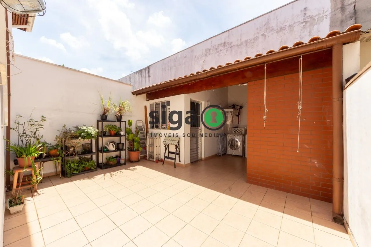 Imagem Casa à venda na Granja Julieta - 225m², 4 quartos e 2 vagas