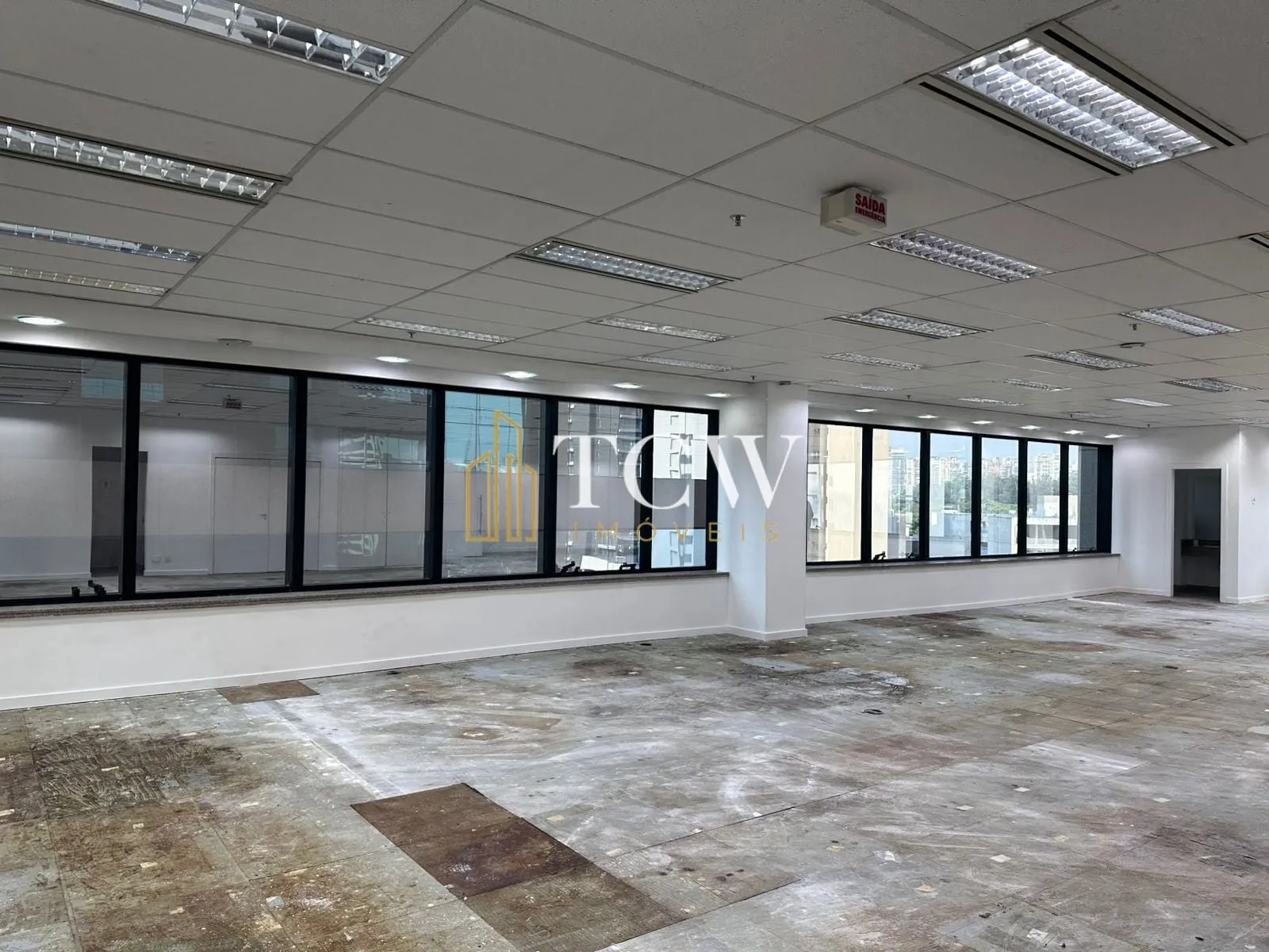 Imagem Conjunto Comercial para Locação no Itaim Bibi | 238 m² | Vão Livre | 7 Vagas | São Paulo/SP