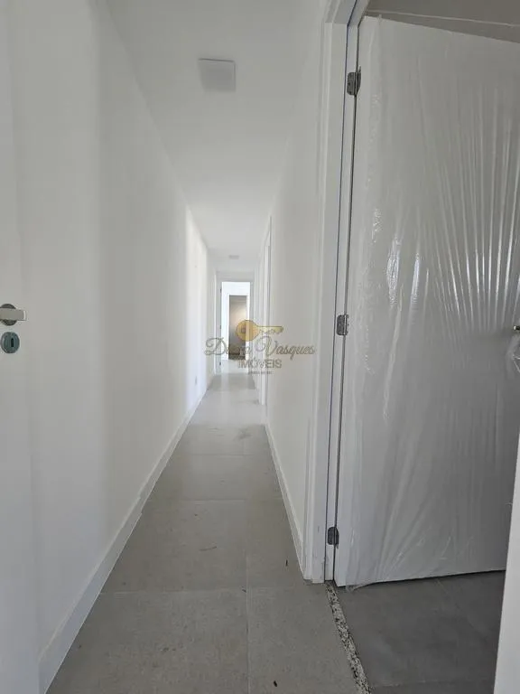 Imagem Cobertura para Venda em Teresópolis / RJ no bairro Agriões