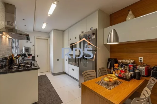 Foto do imóvel Vende apartamento de 245m² no Brooklin em Rua Arizona