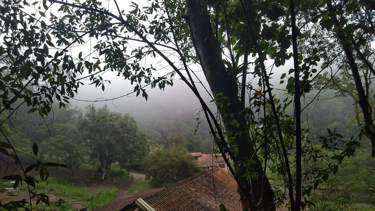 Imagem Chácara para Venda em Ribeirão Pires, Somma, 4 dormitórios, 1 banheiro, 10 vagas