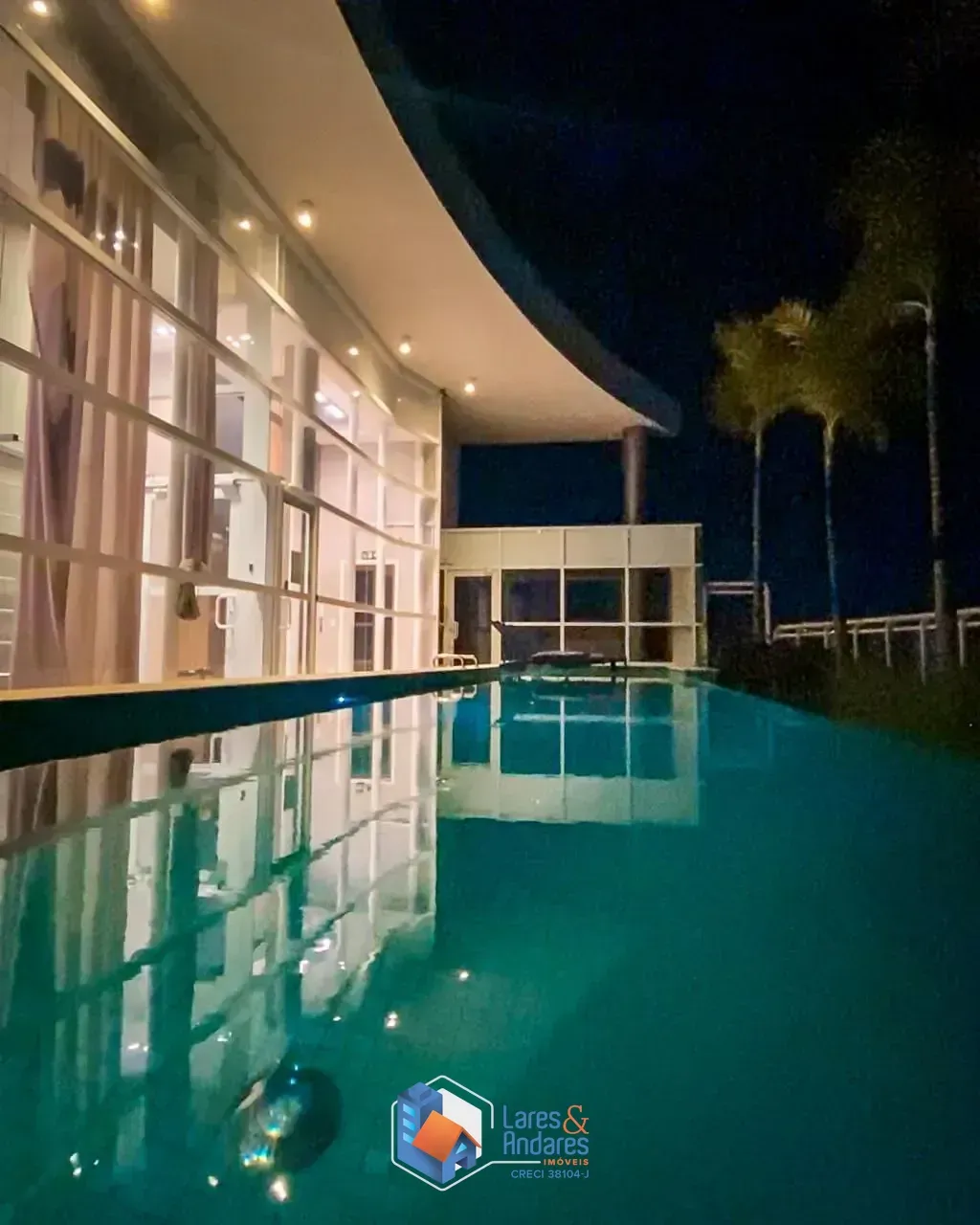 Imagem Apartamento para venda em República com 2 quartos, sendo 1 suíte, 62m²