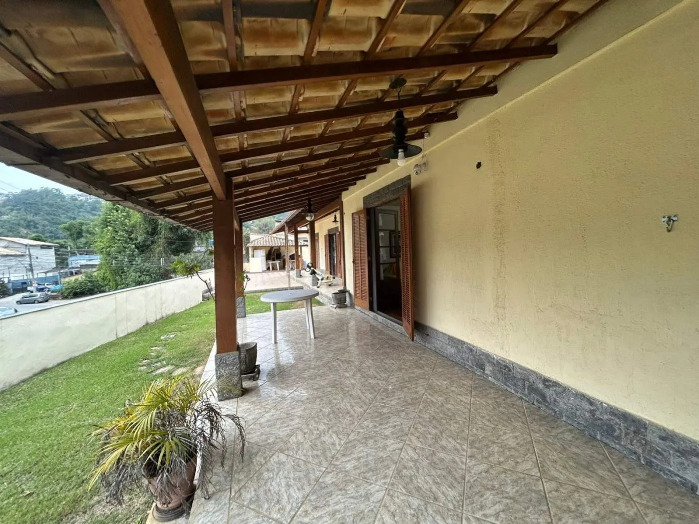 Imagem Casa para Venda em Petrópolis / RJ no bairro Nogueira