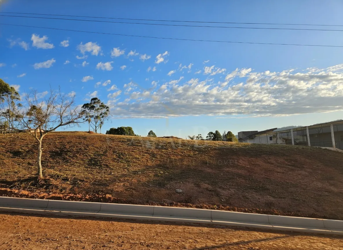 Imagem Terreno à venda em Residencial e Industrial Campo Alegre, Poços de Caldas