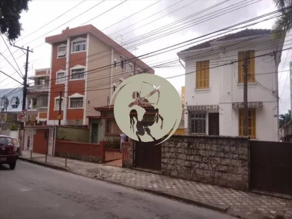 Imagem PARA INVESTIDORES TERRENO COM 3 CASAS SENDO UM SOBRADOCOM 3 DORMITÓRIOS COM 2 VAGAS E MAIS 2 CASAS ...