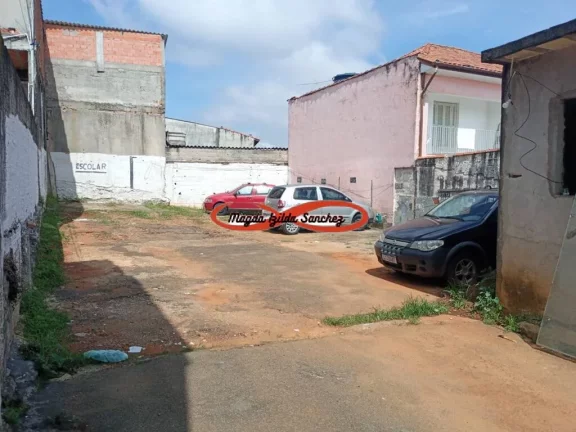 Imagem TERRENO À VENDA EM ARTUR ALVIM - Apenas a 900 m da estação do metrô.