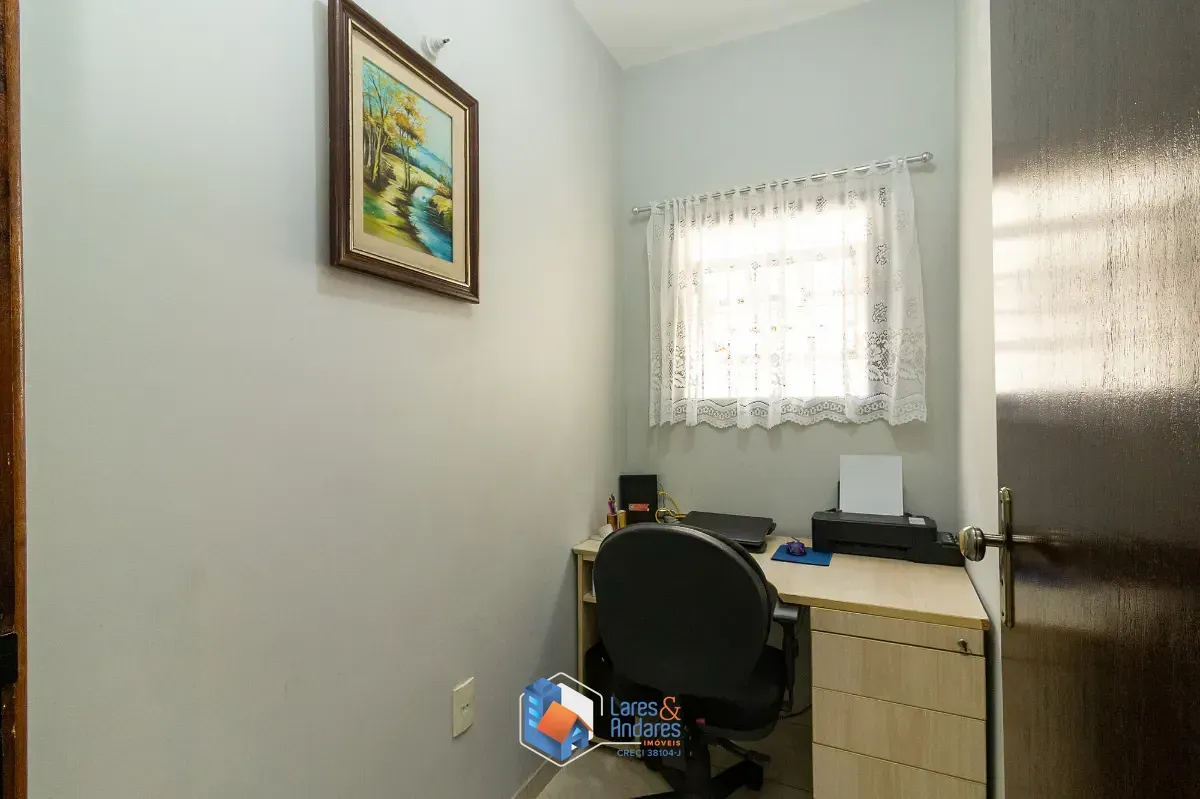 Imagem Sobrado para venda em Vila Marina com 2 quartos, sendo 2 suítes, 180m²