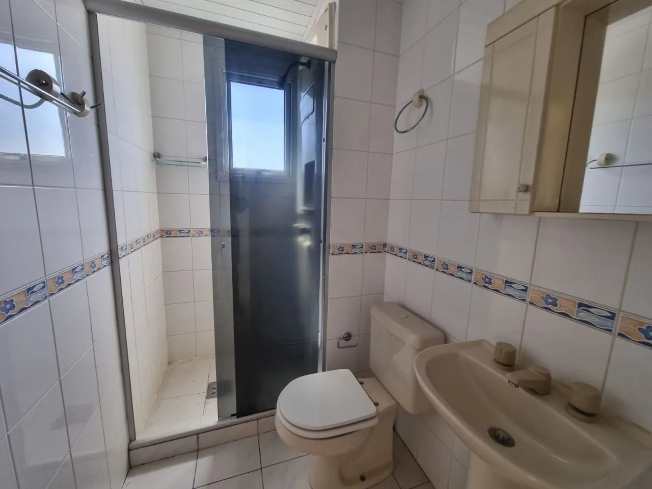 Imagem Apt 2 Dormitórios Com Sacada Bairro Cavalhada